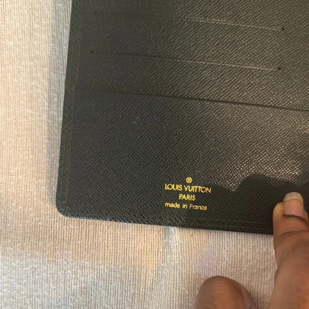 Authentic Louis Vuitton Taiga Agenda PM Notebook Cover